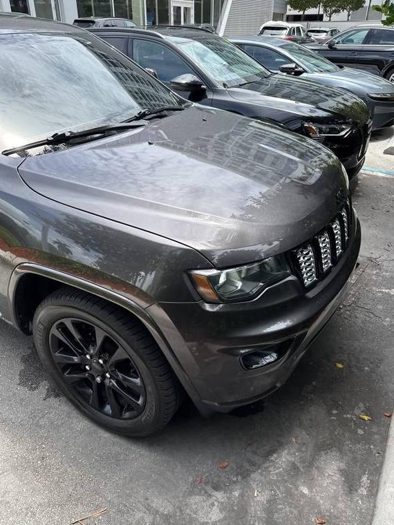 JEEP GRAND CHEROKEE 2020 1C4RJEAG6LC181511 image